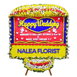Karangan bunga papan Happy Wedding Nalea Florist XAVIERA 22 dengan rangkaian bunga segar