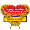 Karangan bunga papan Happy Wedding Nalea Florist LAVESSA 01 dengan rangkaian bunga segar